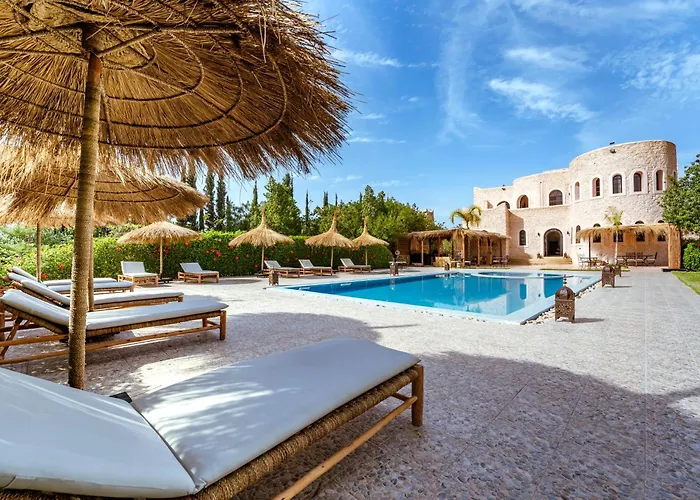 RIAD YANITRI Piscine chauffée